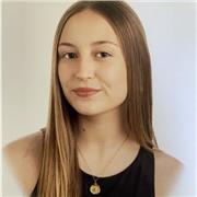 Busco dar clases particulares en Coruña a niños pues soy estudiante de Educación Primaria. Especialidad en Inglés